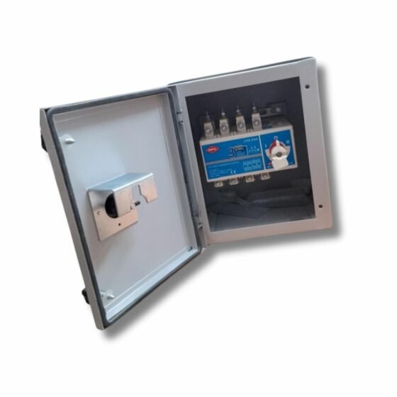 HPL_Brand_63A-4_Pole_Onload_Changeover_Switch_With_Enclosure_open